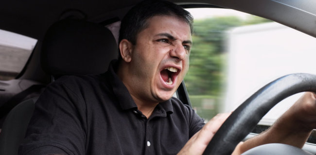 网友评最惹人讨厌的10种开车行为，你“中枪”了吗？