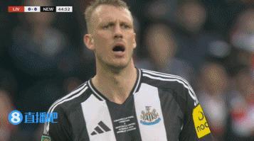 纽卡2-1利物浦首夺联赛杯 终结70年冠军荒，伊萨克制胜小基恩难救主 纽卡创造历史