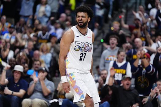 NBA季后賽：掘金vs快船 穆雷首節(jié)12分率隊領(lǐng)先 穆雷半場全能表現(xiàn)
