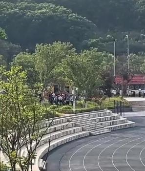 掉化糞池遇難男生父親：已和學(xué)校談妥，家屬透露處理細(xì)節(jié)