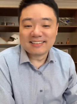 丁俊暉打趣：打斯諾克最服丁文鈞 直播幽默回應(yīng)