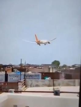 飛機(jī)拉起就墜毀太罕見 機(jī)械故障成主因