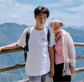 使館稱19歲高中生無(wú)護(hù)照尋找困難 家屬急盼線索
