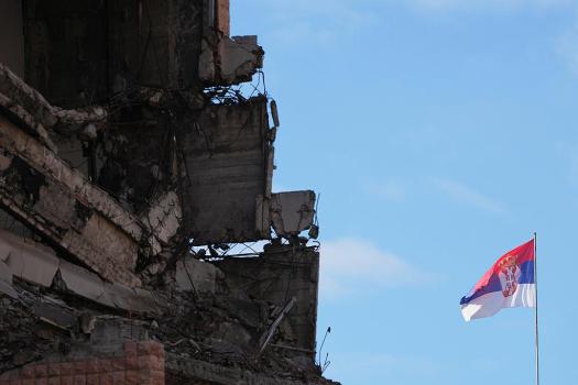 塞尔维亚拆北约轰炸遗址建特朗普酒店 争议与谴责不断