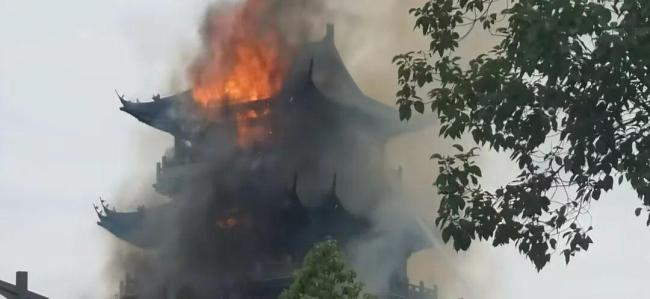 失火的永庆寺是南朝四百八十寺之一 千年古刹遭遇火灾