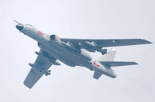 轰6家族经典永不过时！从轰6J、轰6K到轰6N、“六爷”家族为何越来越彪悍？