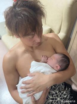 方力申官宣得女 喜迎新生命分享全家福