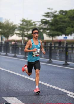 2025福州馬拉松冠軍出爐 頂尖選手齊聚榕城