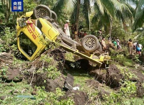 菲律宾发生一起车祸 致8人死亡 7人重伤