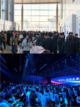 金句媲美雷军！罗福莉首次站台小米演讲，揭秘MiMo大模型和背后团队