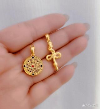 小克重金饰为何被年轻人疯抢 从“土”到“香”的华丽转身