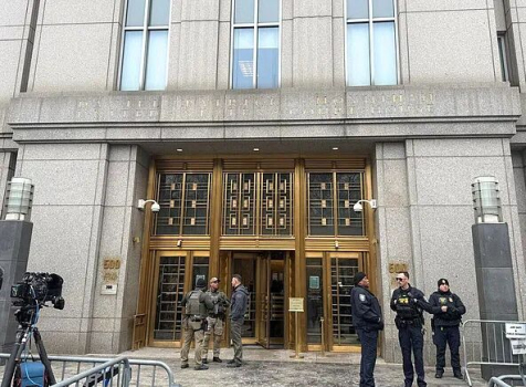 专家解读马杜罗在美首次出庭 坚决否认指控