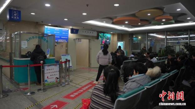 春节前夕北京儿科急诊室的不眠夜 守护幼小生命的守夜人