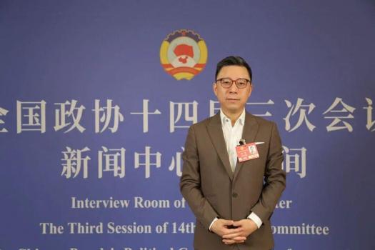 委员建议：少加班多放假 保障劳动者休息权益