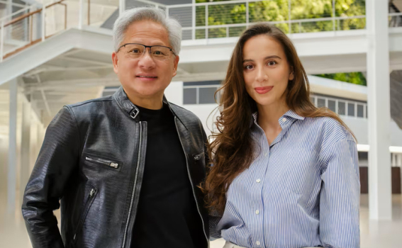 黄仁勋与OpenAI前高管达成吉瓦级合作 加速企业AI构建进程