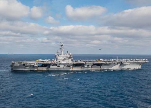 曝美布什号航母绕道非洲赴中东参战 避开红海航线