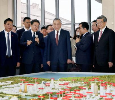 苏林探访"未来之城” 雄安新区精彩实践