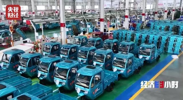 倒車請(qǐng)注意響徹全球 中國(guó)電摩出海熱