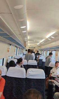 12306就火車折返作回應(yīng) 暴雨影響列車運(yùn)行