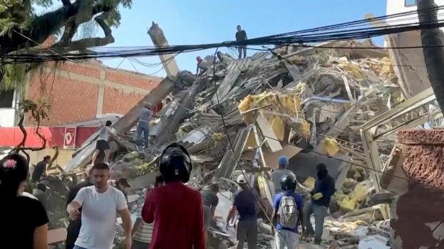 哥伦比亚发生7.4级强震，造成至少111死亡，上千栋建筑受损 灾区损失惨重
