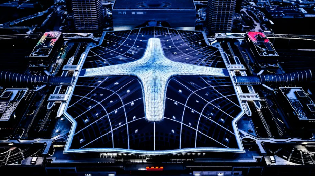 未来感十足！网友：这个车站“太科幻”！