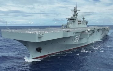 编队出击丨海军湖北舰开展实战化训练！