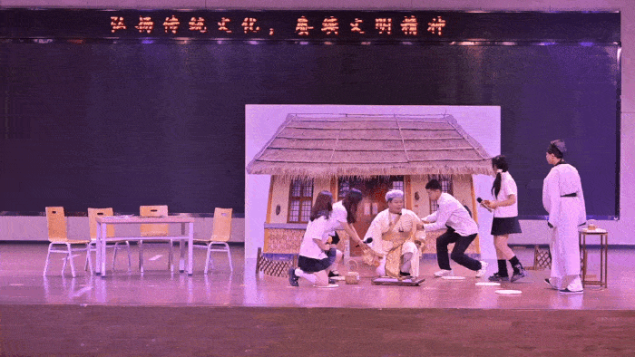 武汉纺织大学外经贸学院：端午佳节，共赴一场跨时空的文化课堂