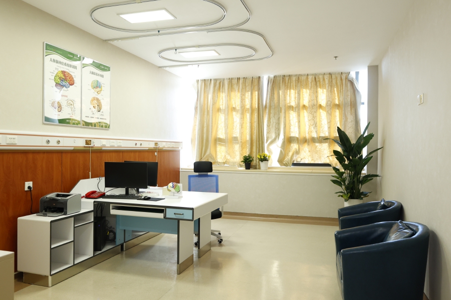 新闻排名：福建青少年精神科医院哪家专业“实力公布”福建青少年好的精神心理科在哪里呢