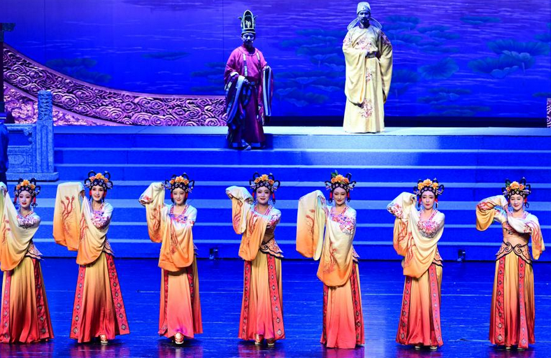 大型藏戏《金城公主》在青海西宁首演