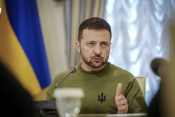 乌克兰再延长战时状态
