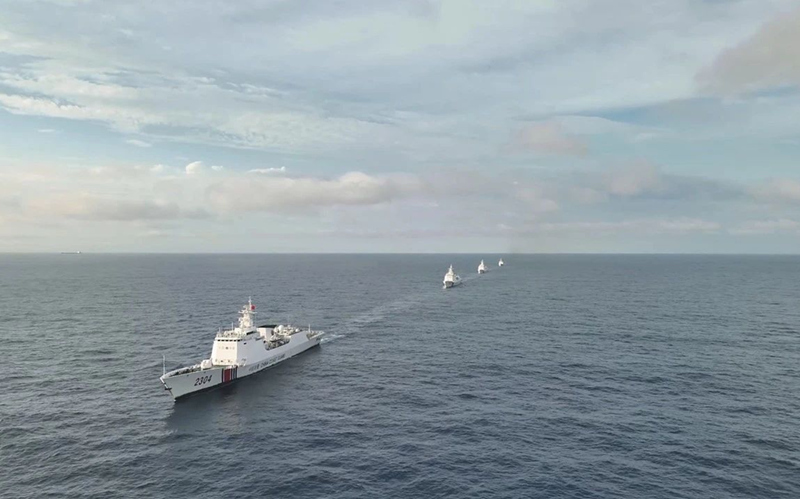 海警编队位台岛以东海域开展综合执法演练