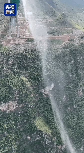 花江峽谷大橋 “橫豎”都是第一！