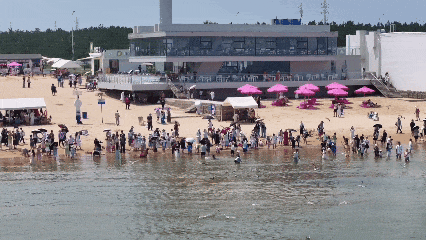 一艘搁浅巨轮为何成为游客奔赴威海荣成的理由？